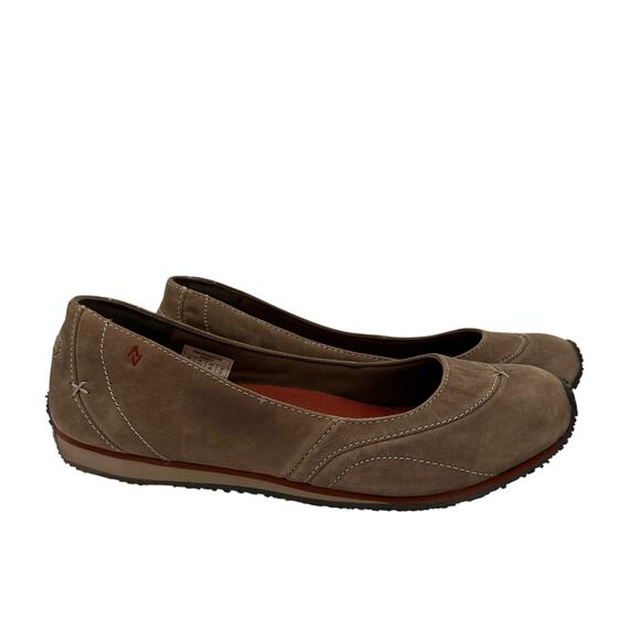 Eddie Bauer Leather Slip On Flats Shoes Size 10 - Picture 1 of 9